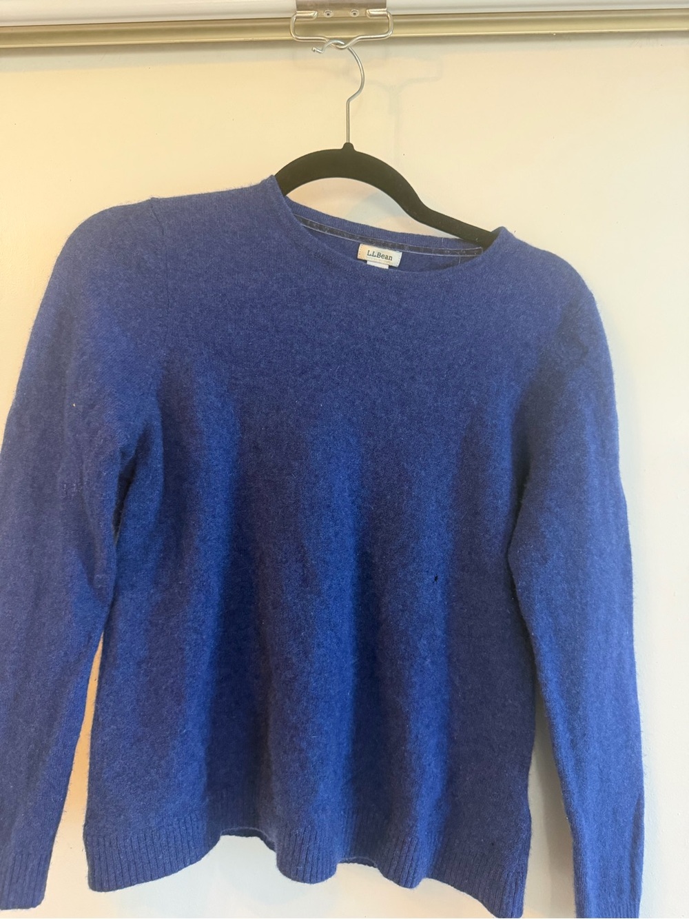 L.L. Bean classic cashmere crewneck sweater